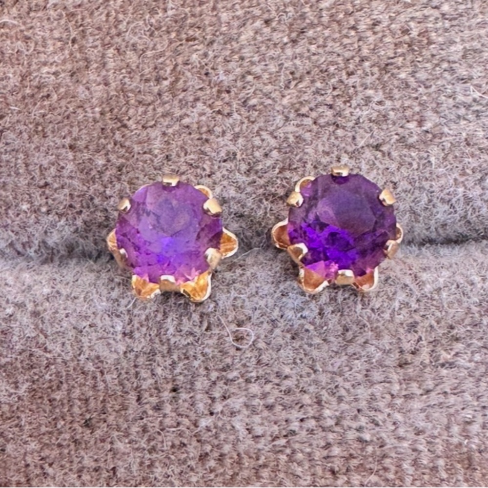 Antique solid 14k gold genuine amethyst buttercup earrings- great Christmas gift